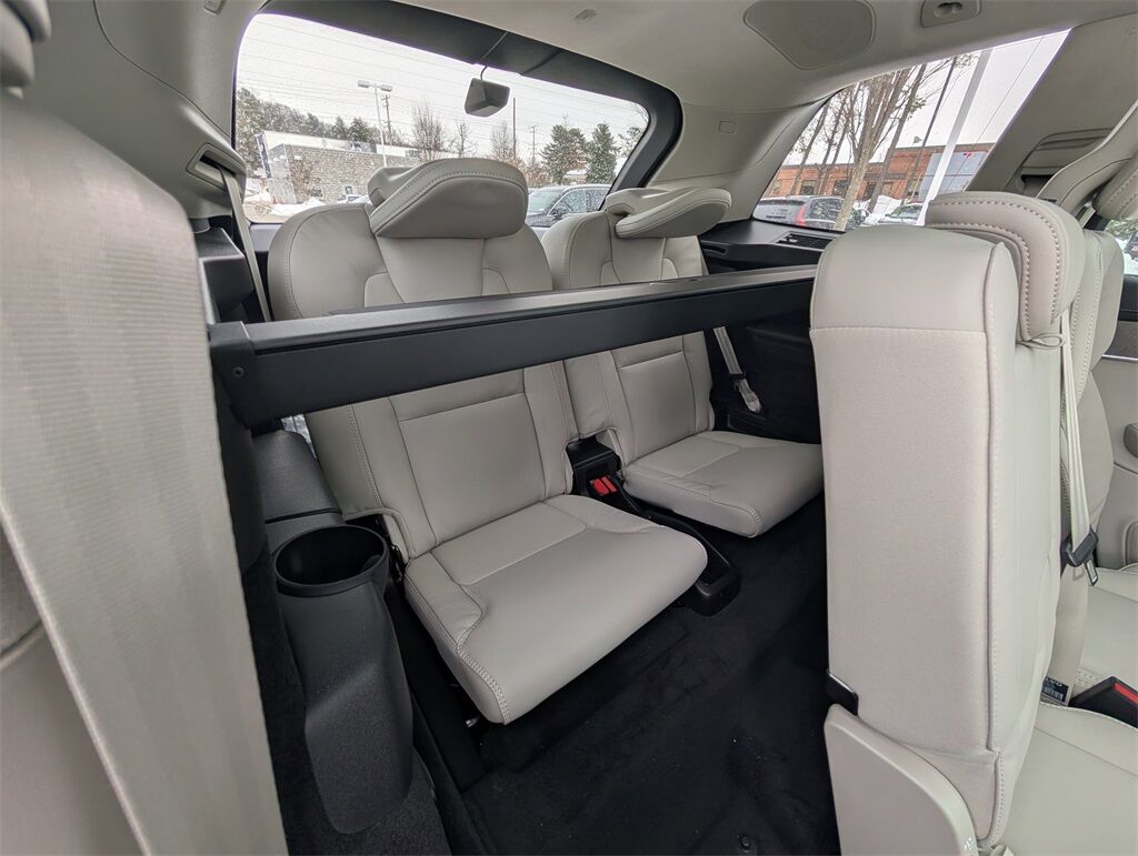 2026 Volvo XC90 Plug-In Hybrid T8 Ultra Hunt Valley MD