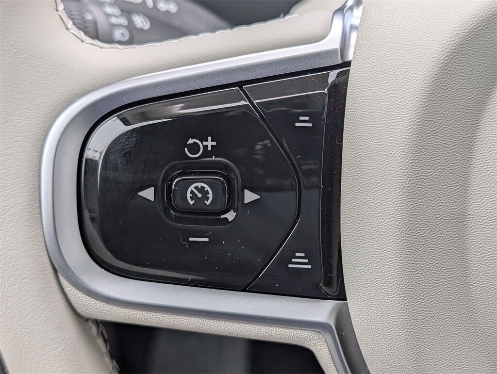 2026 Volvo XC90 Plug-In Hybrid T8 Ultra Hunt Valley MD