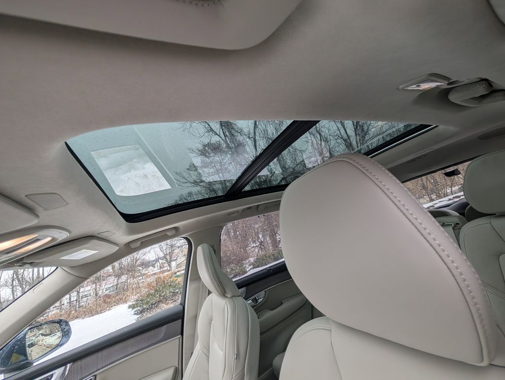 2026 Volvo XC90 Plug-In Hybrid T8 Ultra Hunt Valley MD