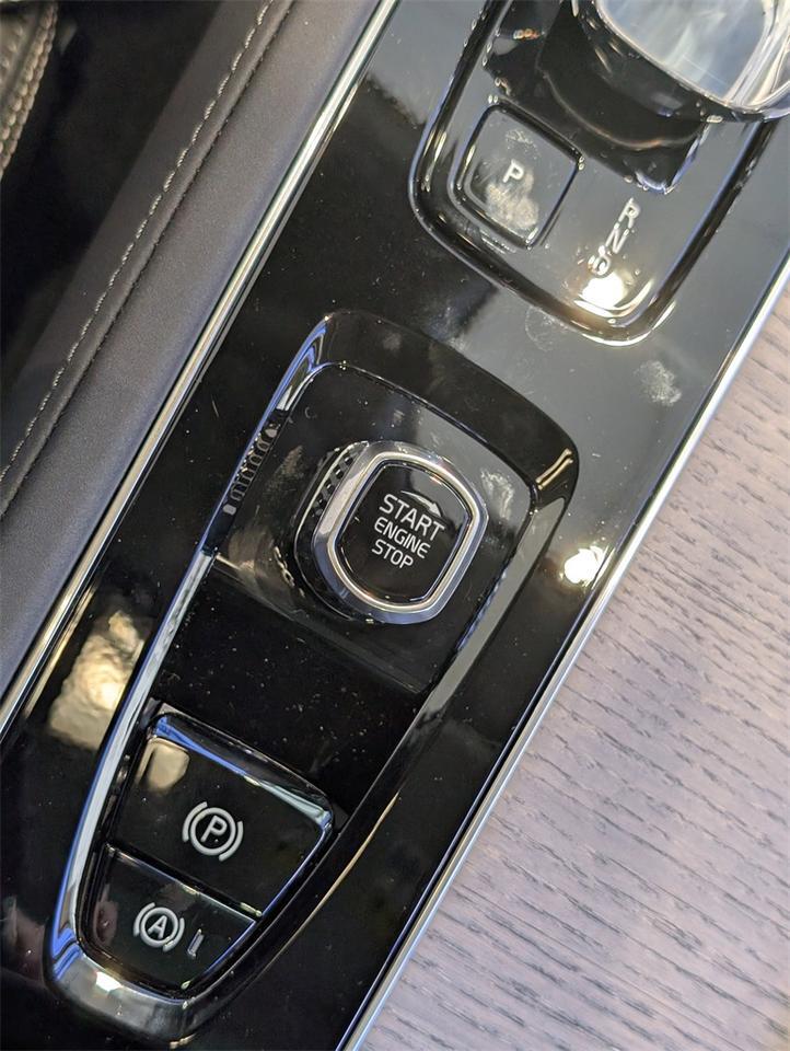 2026 Volvo XC90 Plug-In Hybrid T8 Ultra Hunt Valley MD