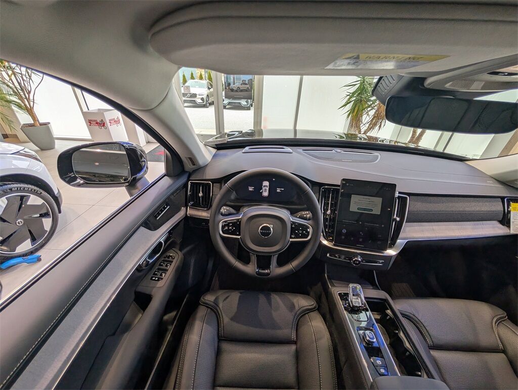 2026 Volvo XC90 Plug-In Hybrid T8 Ultra Hunt Valley MD