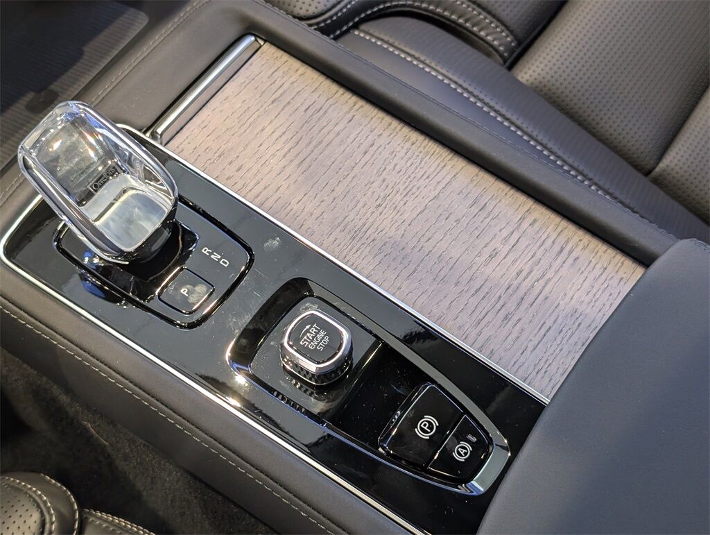 2026 Volvo XC90 Plug-In Hybrid T8 Ultra Hunt Valley MD