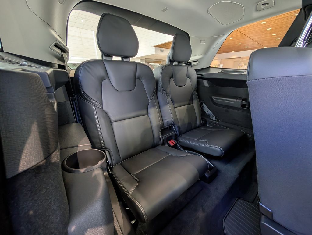 2026 Volvo XC90 Plug-In Hybrid T8 Ultra Hunt Valley MD