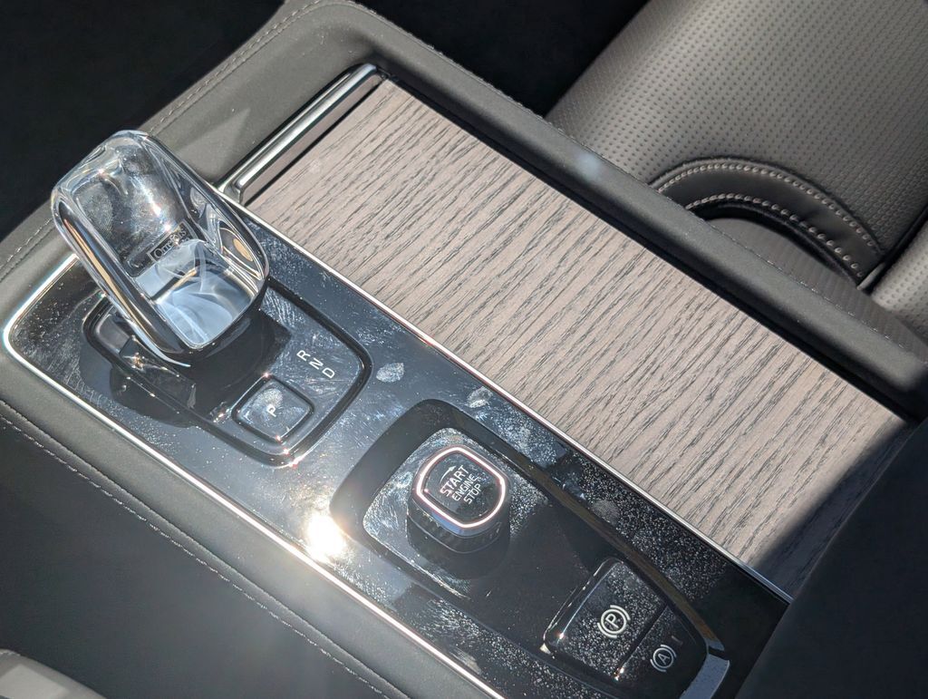 2026 Volvo XC90 Plug-In Hybrid T8 Ultra Hunt Valley MD
