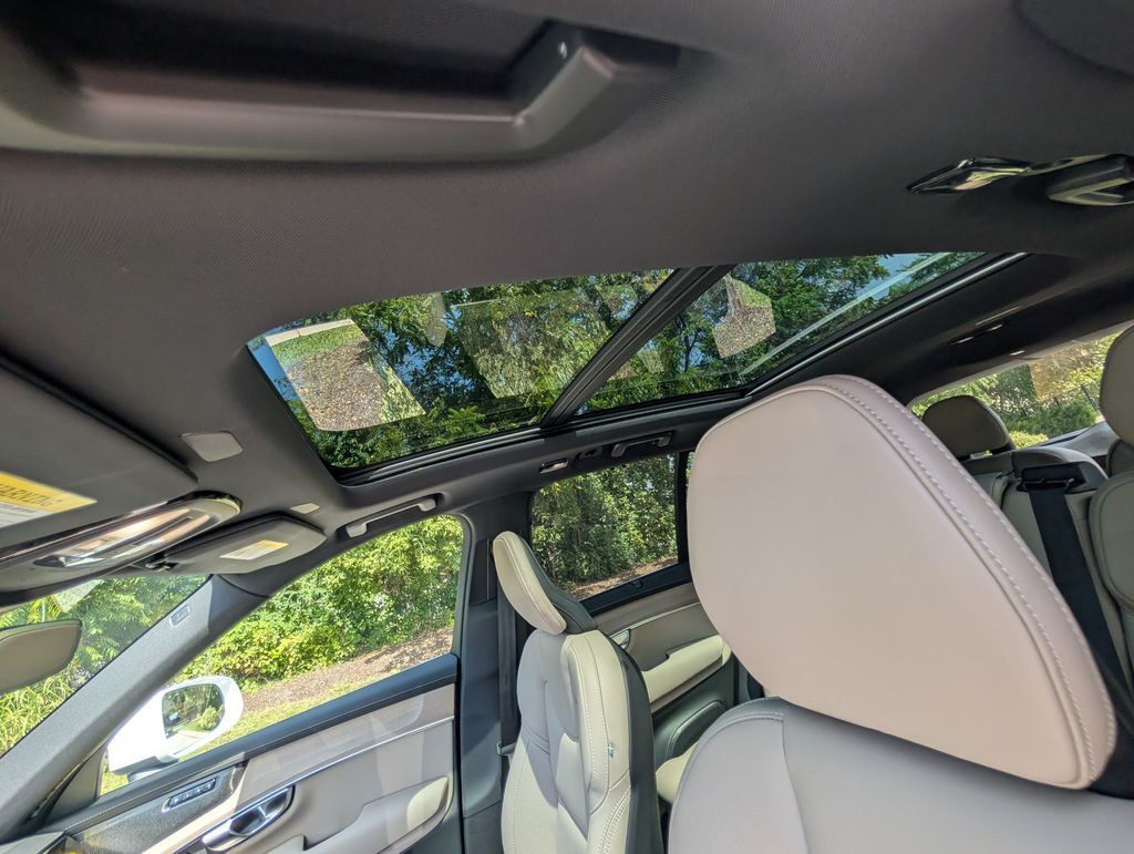 2026 Volvo XC90 Plug-In Hybrid T8 Ultra Hunt Valley MD