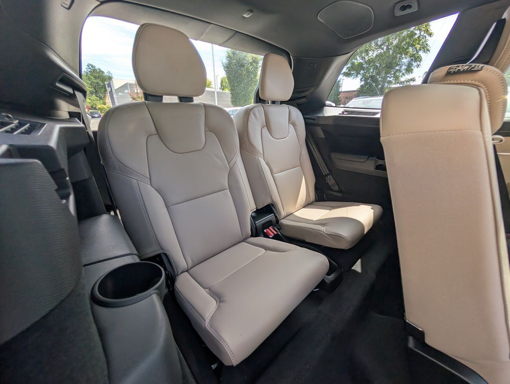 2026 Volvo XC90 Plug-In Hybrid T8 Ultra Hunt Valley MD