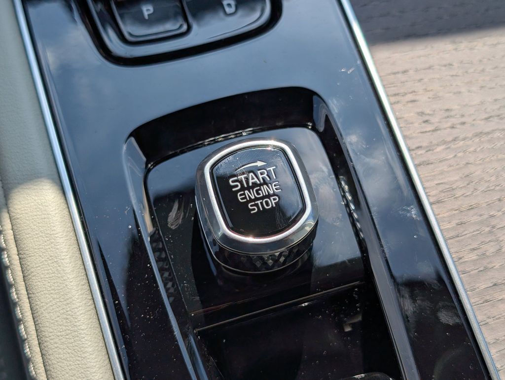 2026 Volvo XC90 Plug-In Hybrid T8 Ultra Hunt Valley MD