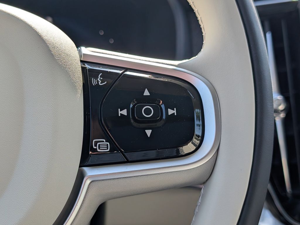2026 Volvo XC90 Plug-In Hybrid T8 Ultra Hunt Valley MD