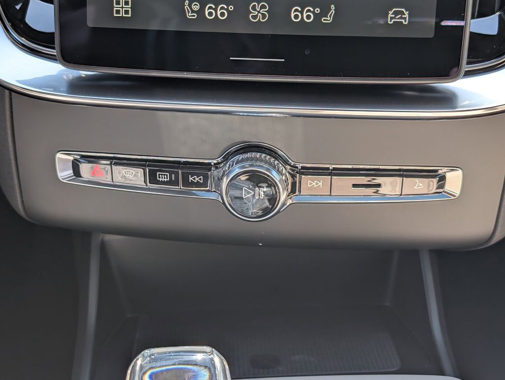 2026 Volvo XC90 Plug-In Hybrid T8 Ultra Hunt Valley MD