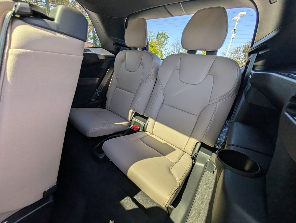 2026 Volvo XC90 Plug-In Hybrid T8 Ultra Hunt Valley MD