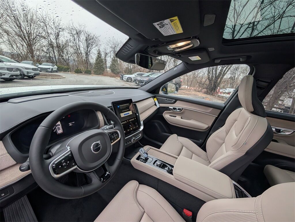 2026 Volvo XC90 Plug-In Hybrid T8 Ultra Hunt Valley MD