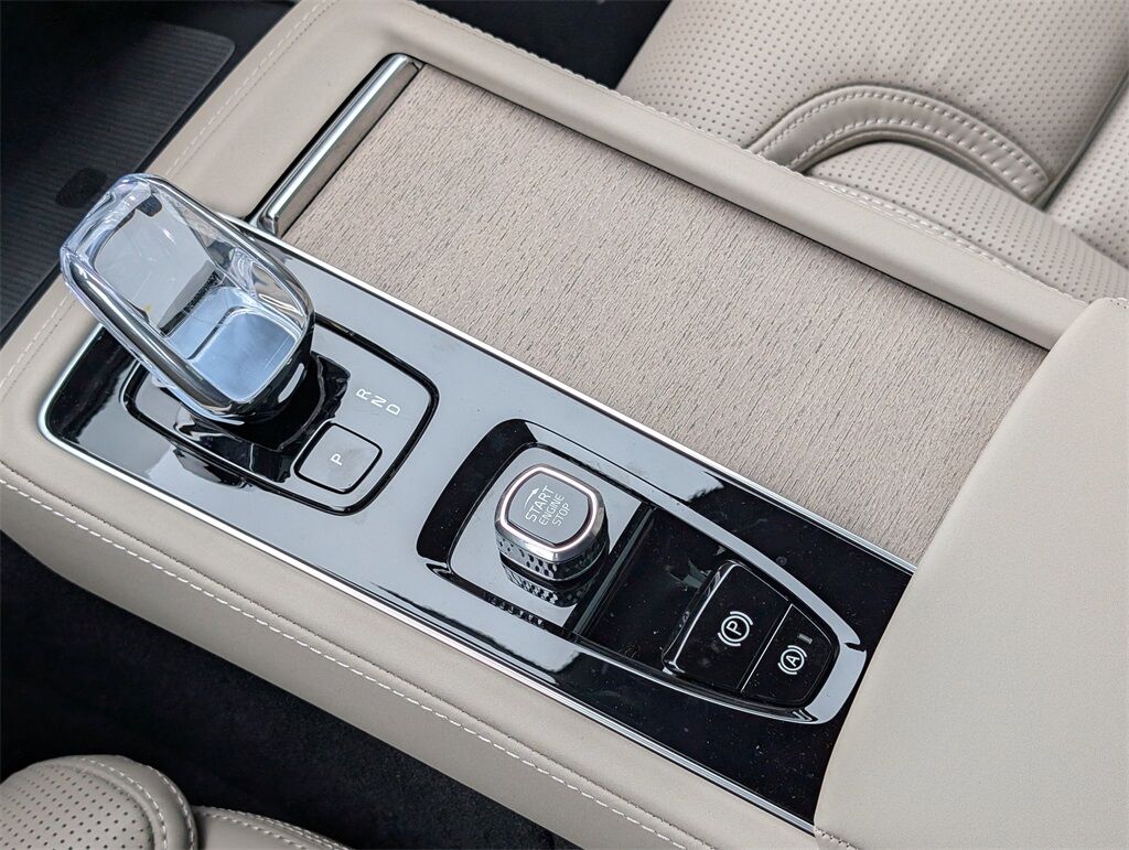 2026 Volvo XC90 Plug-In Hybrid T8 Ultra Hunt Valley MD