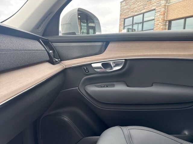 2026 Volvo XC90 Plus Springfield IL