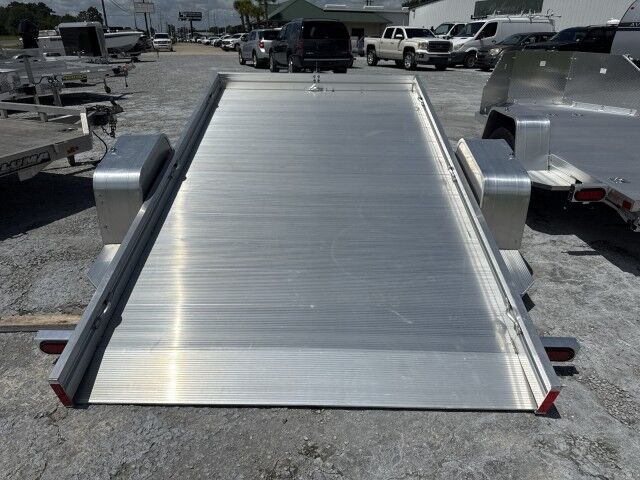 2027 Aluma 6810 Tilt