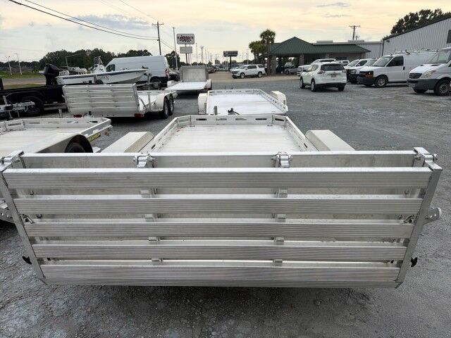 2027 Aluma 7814R BT Tandem Axle w/Bi-Fold Gate