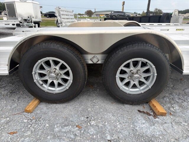 2027 Aluma 7816R Tandem Axle