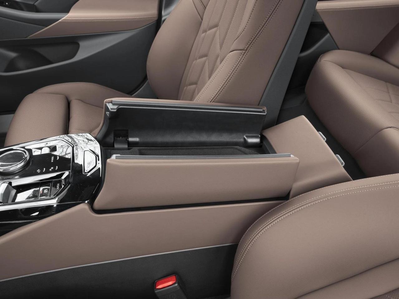 2027 BMW 5 Series 550e xDrive Roseville CA
