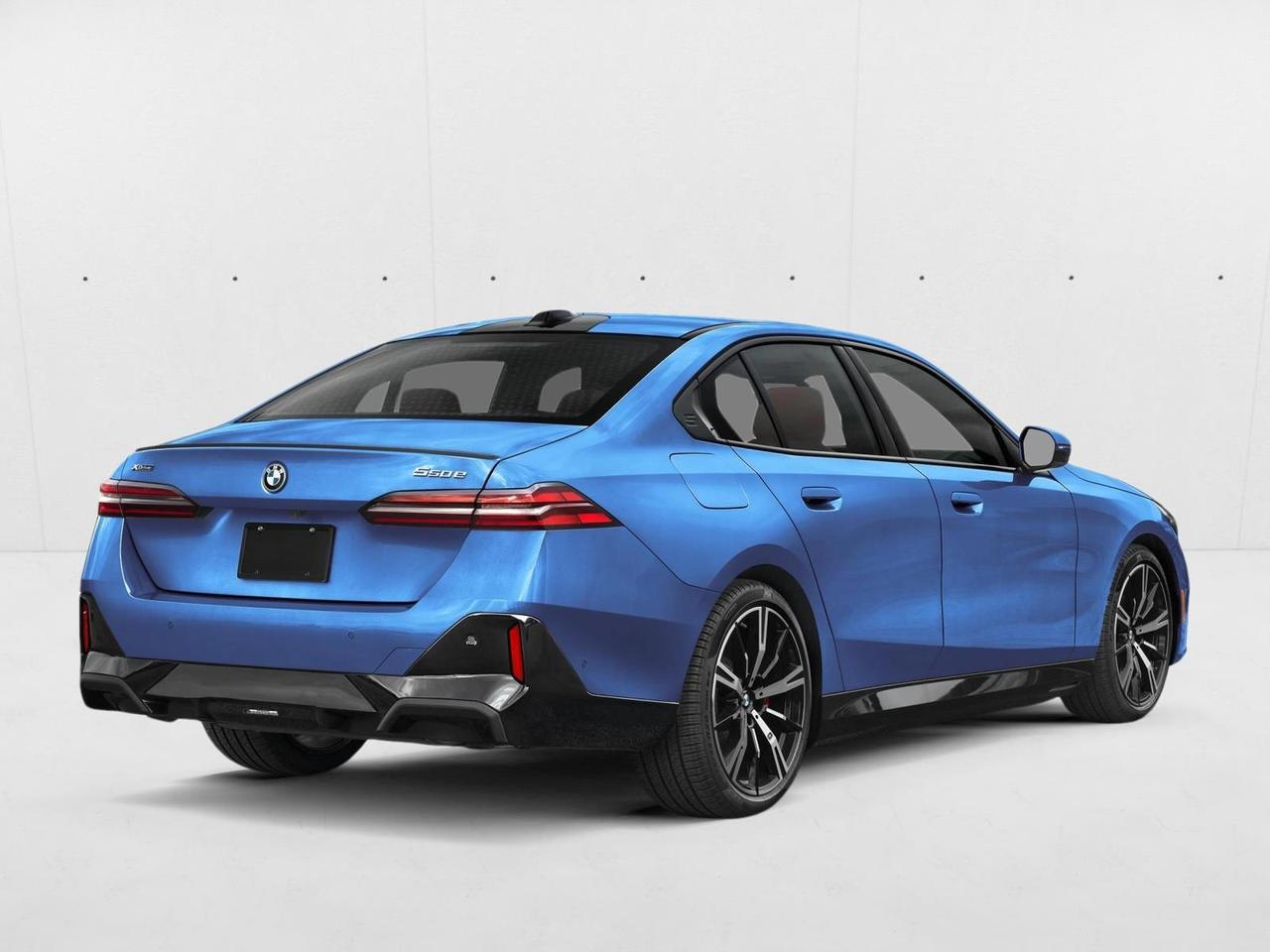 2027 BMW 5 Series 550e xDrive