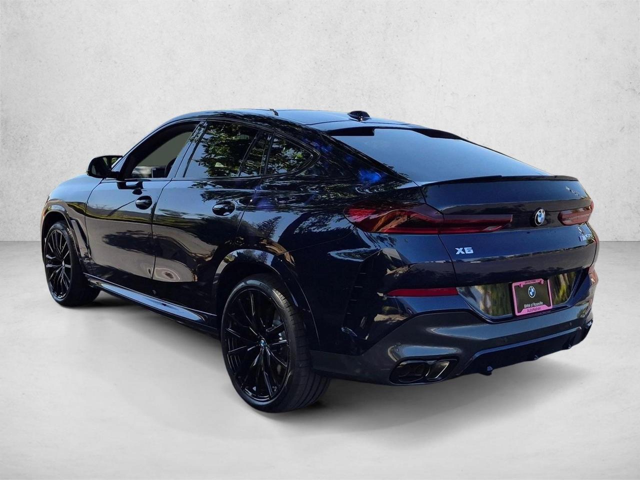 2027 BMW X6 M60i