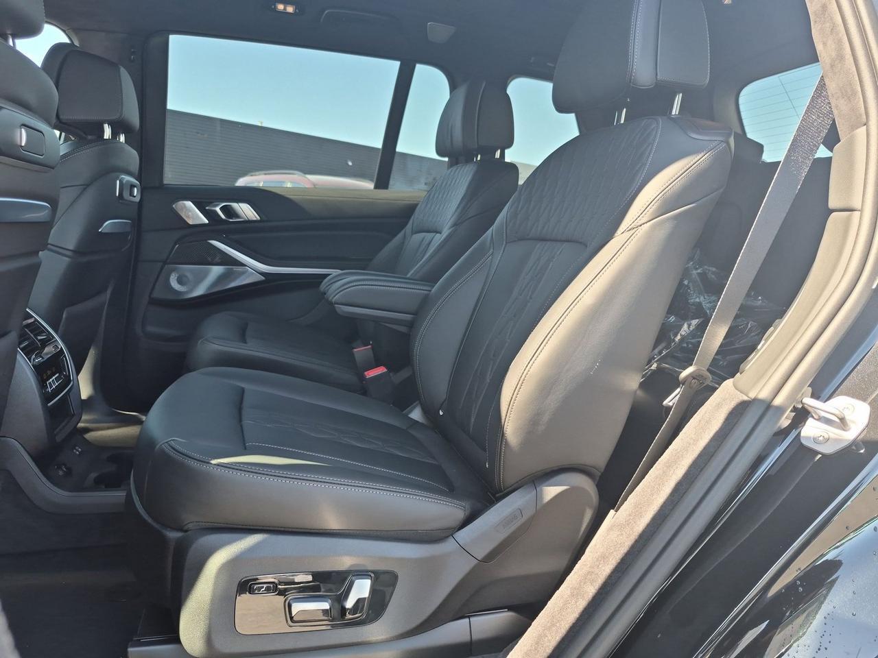 2027 BMW X7 M60i Roseville CA