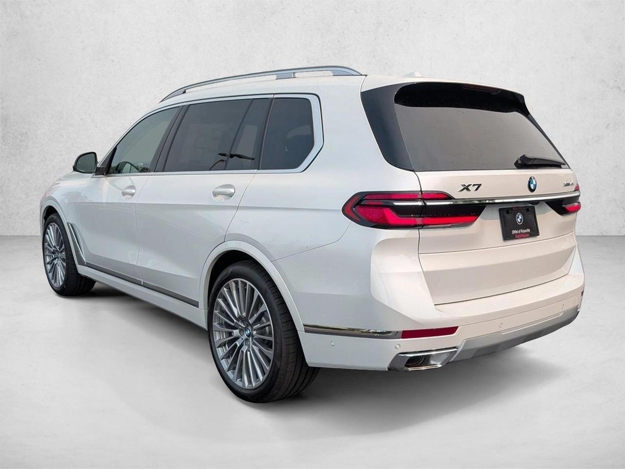 2027 BMW X7 xDrive40i