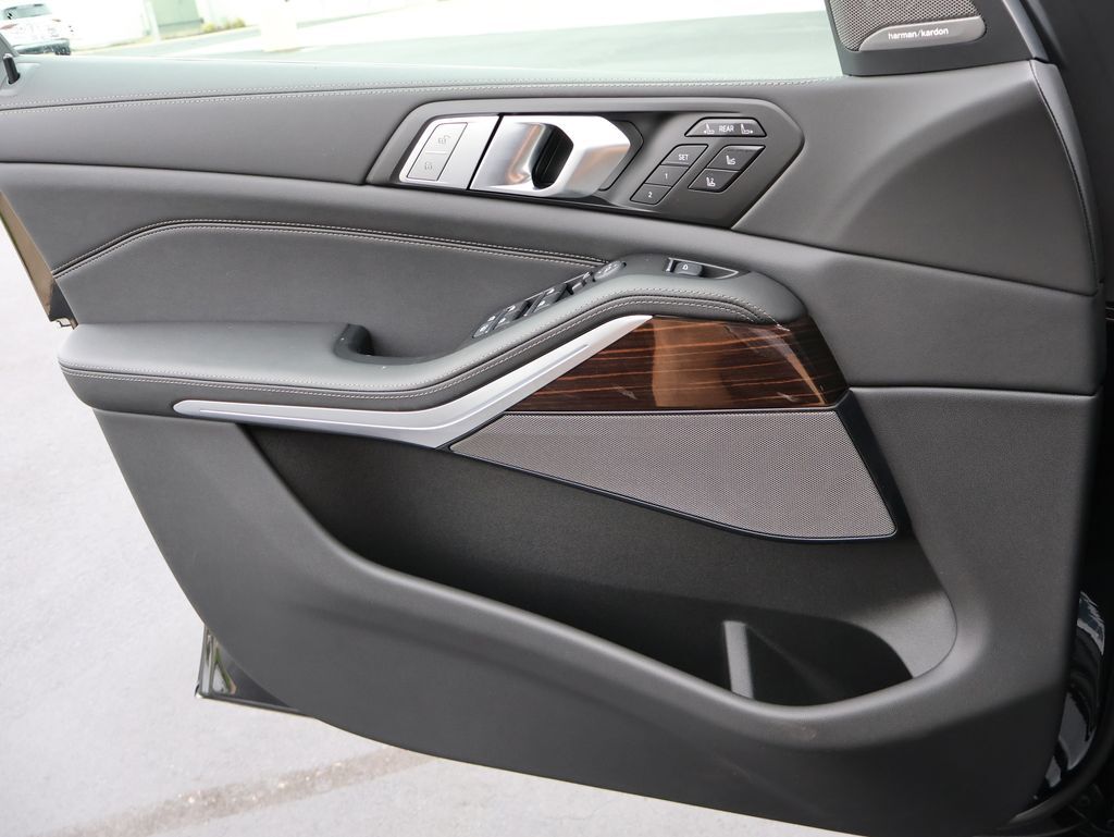 2027 BMW X7 xDrive40i San Clemente CA