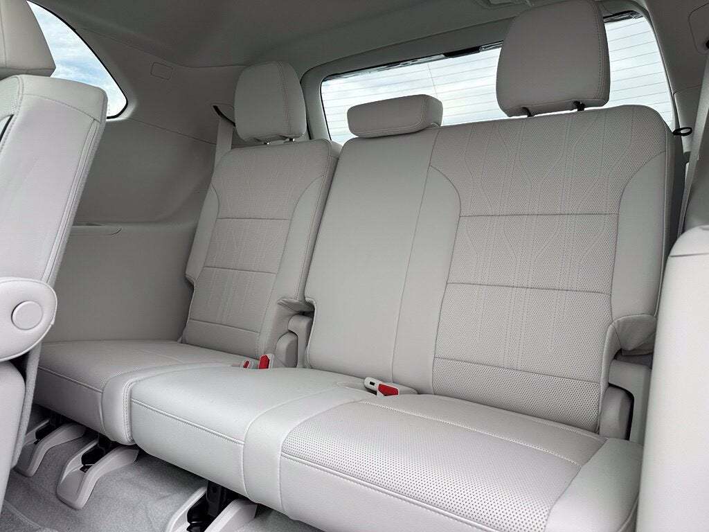 2027 Buick Enclave Avenir Tucson AZ
