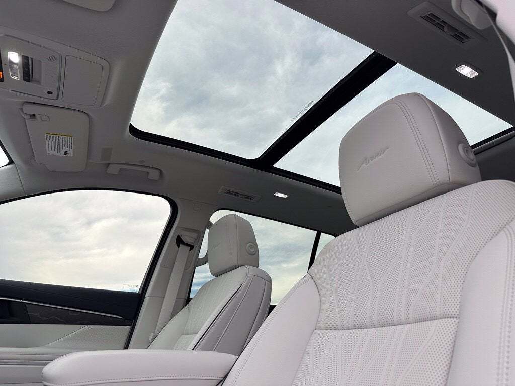 2027 Buick Enclave Avenir Tucson AZ
