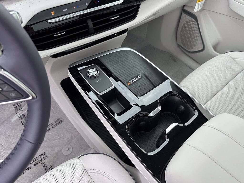2027 Buick Enclave Avenir Tucson AZ