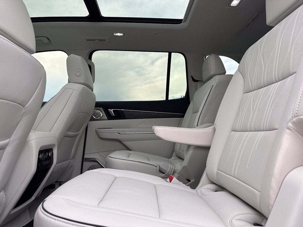 2027 Buick Enclave Avenir Tucson AZ