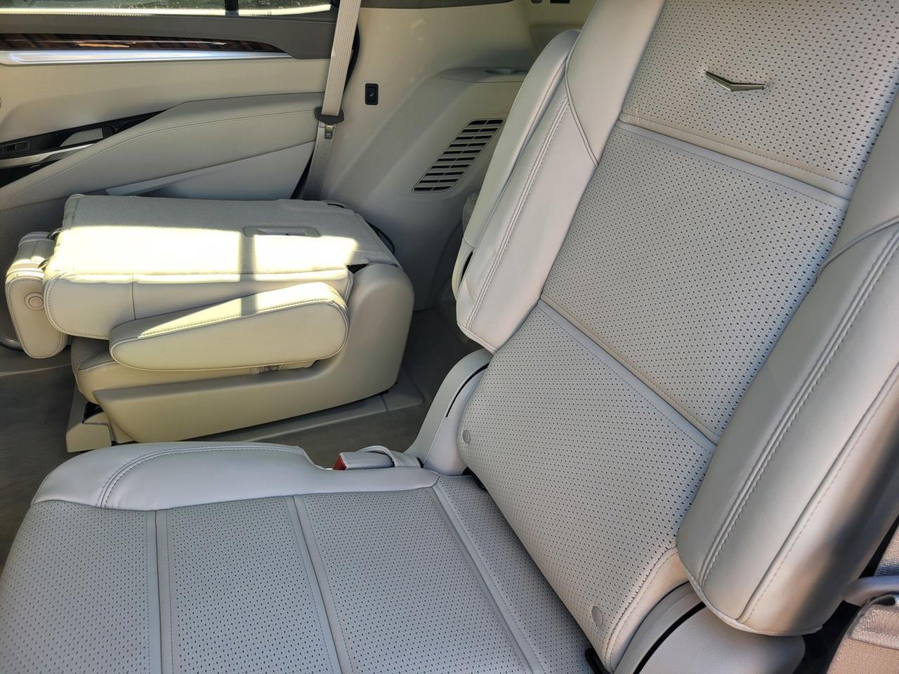 2027 Cadillac Escalade 4WD Platinum Sport Roseville CA