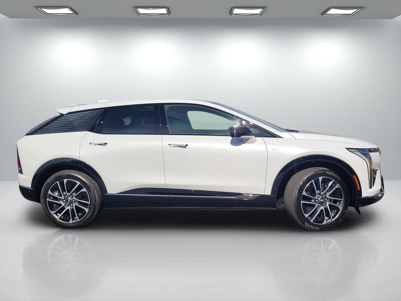 2027 Cadillac OPTIQ Sport