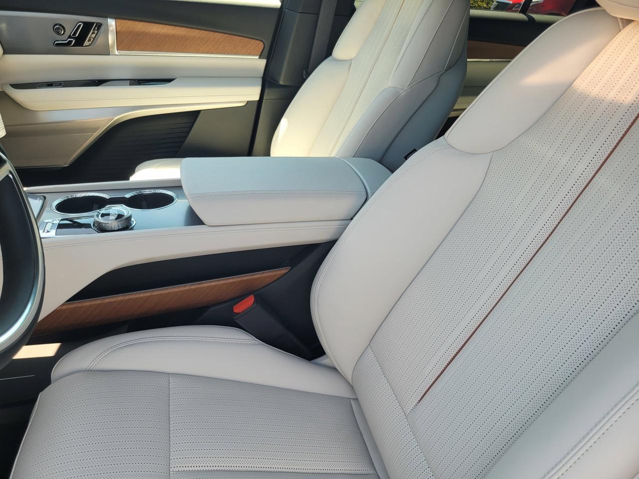2027 Cadillac VISTIQ Sport Roseville CA