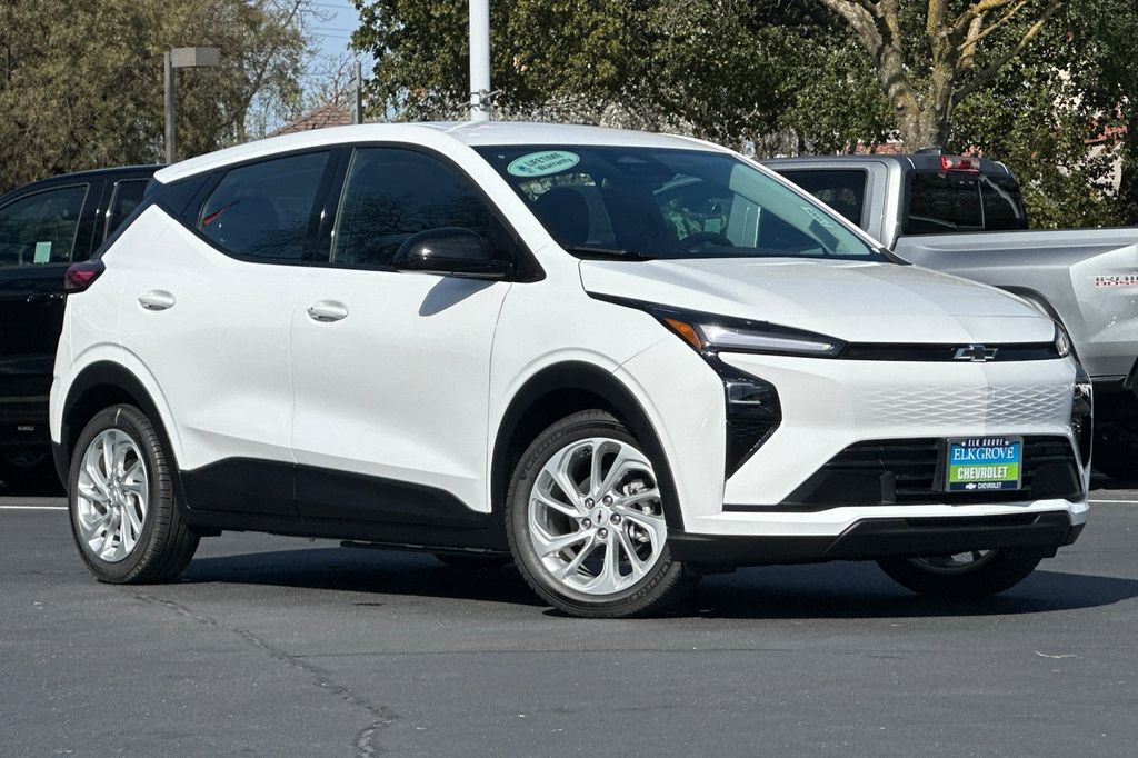 2027 Chevrolet Bolt EV LT