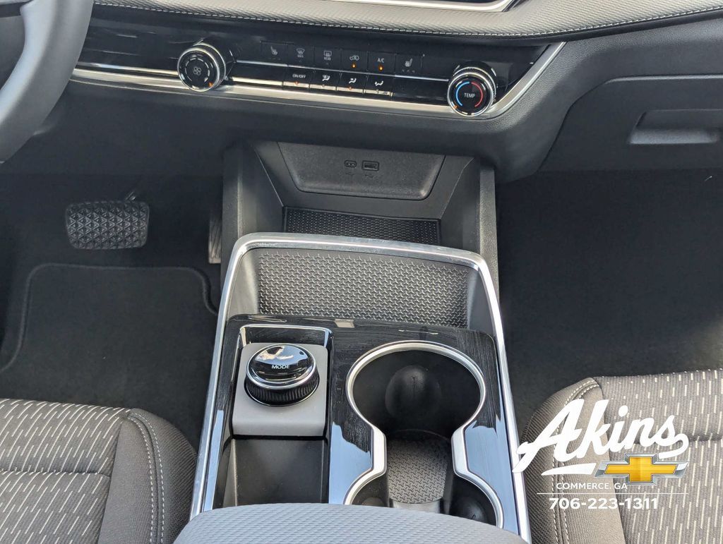 2027 Chevrolet Equinox LT Commerce GA