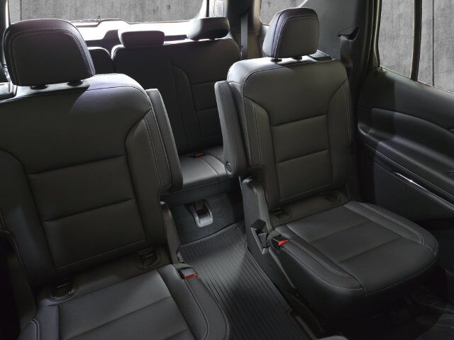 2027 Chevrolet Traverse LT Kerrville TX