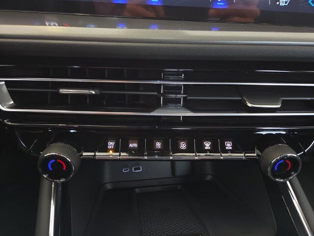 2027 Chevrolet Traverse LT Kerrville TX