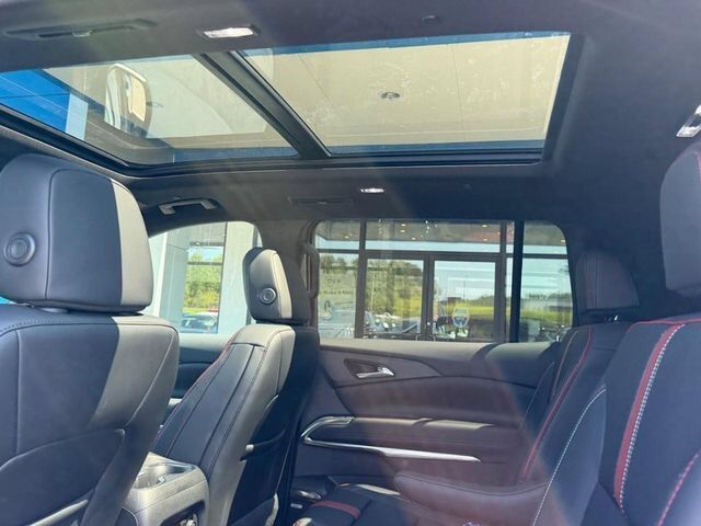 2027 Chevrolet Traverse RS Farmington MO