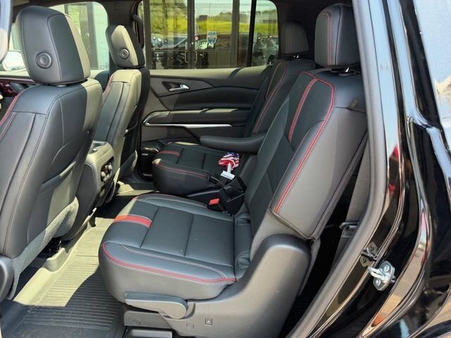 2027 Chevrolet Traverse RS Farmington MO