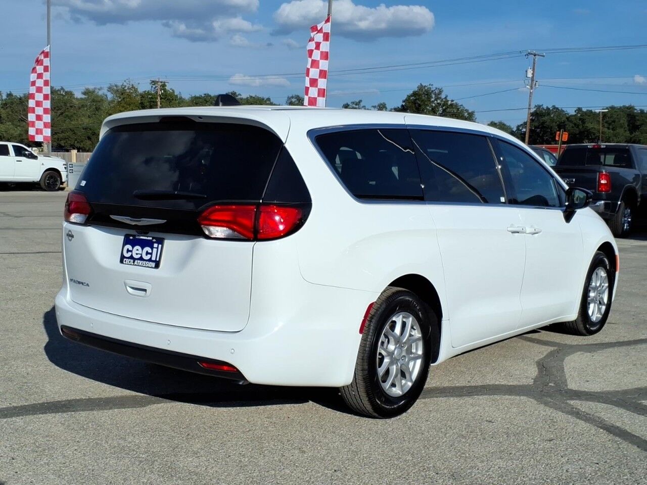 2027 Chrysler Pacifica LX Uvalde TX