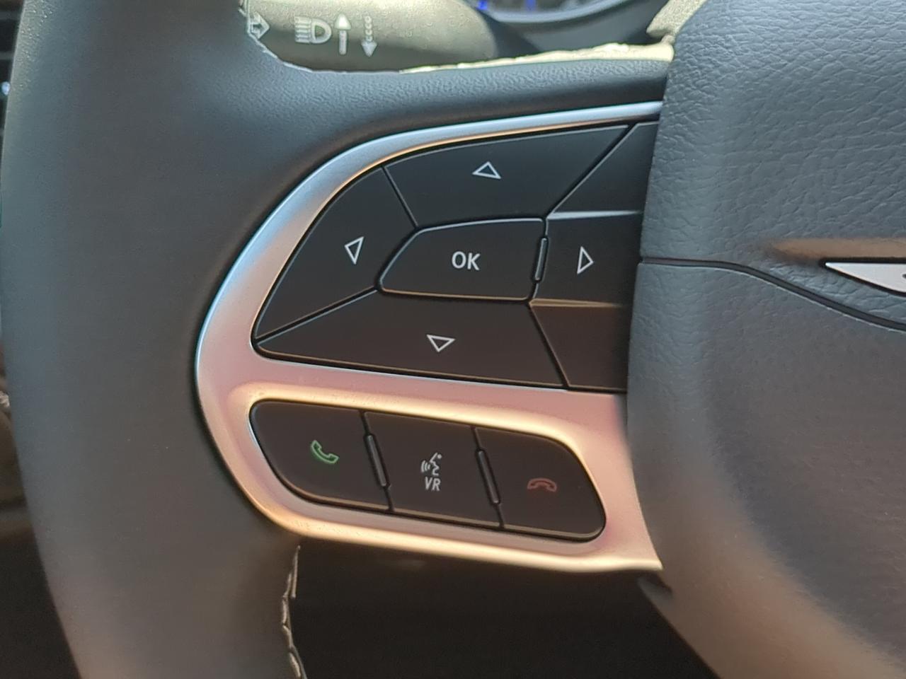 2027 Chrysler Pacifica LX Appleton WI