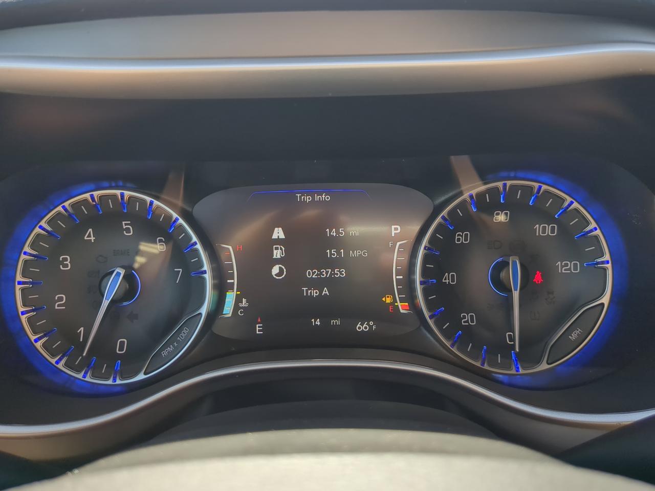 2027 Chrysler Pacifica Limited Appleton WI