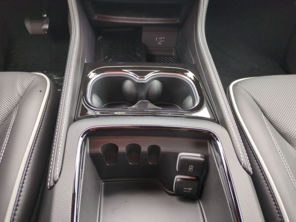 2027 Chrysler Pacifica Limited Gresham OR