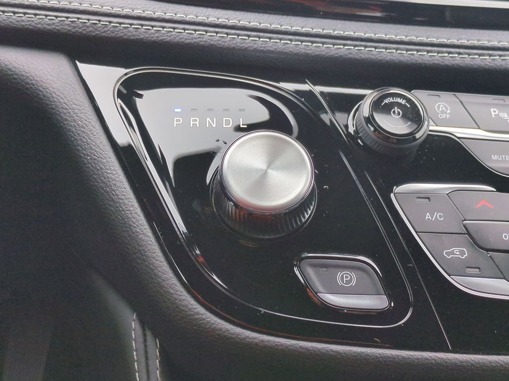 2027 Chrysler Pacifica Limited Gresham OR