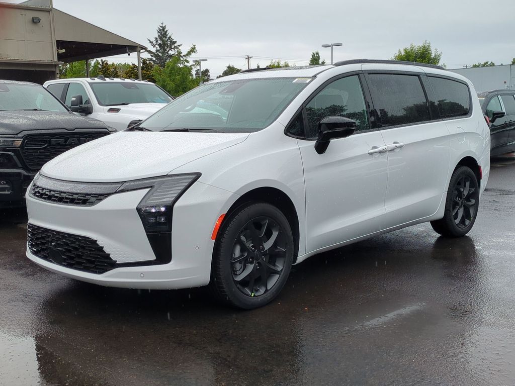 2027 Chrysler Pacifica Limited Gresham OR