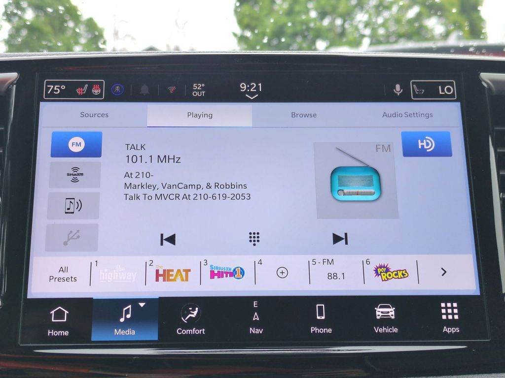 2027 Chrysler Pacifica Limited Gresham OR
