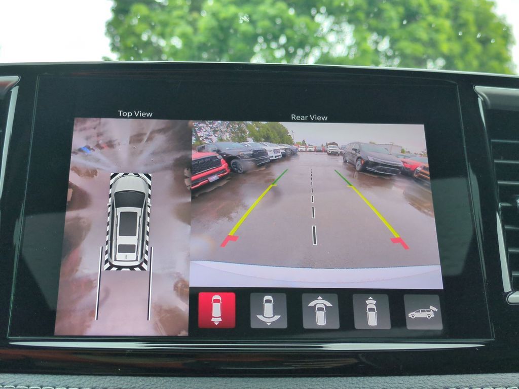 2027 Chrysler Pacifica Limited Gresham OR