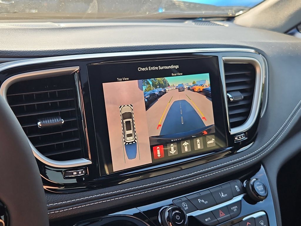 2027 Chrysler Pacifica Limited Portland OR