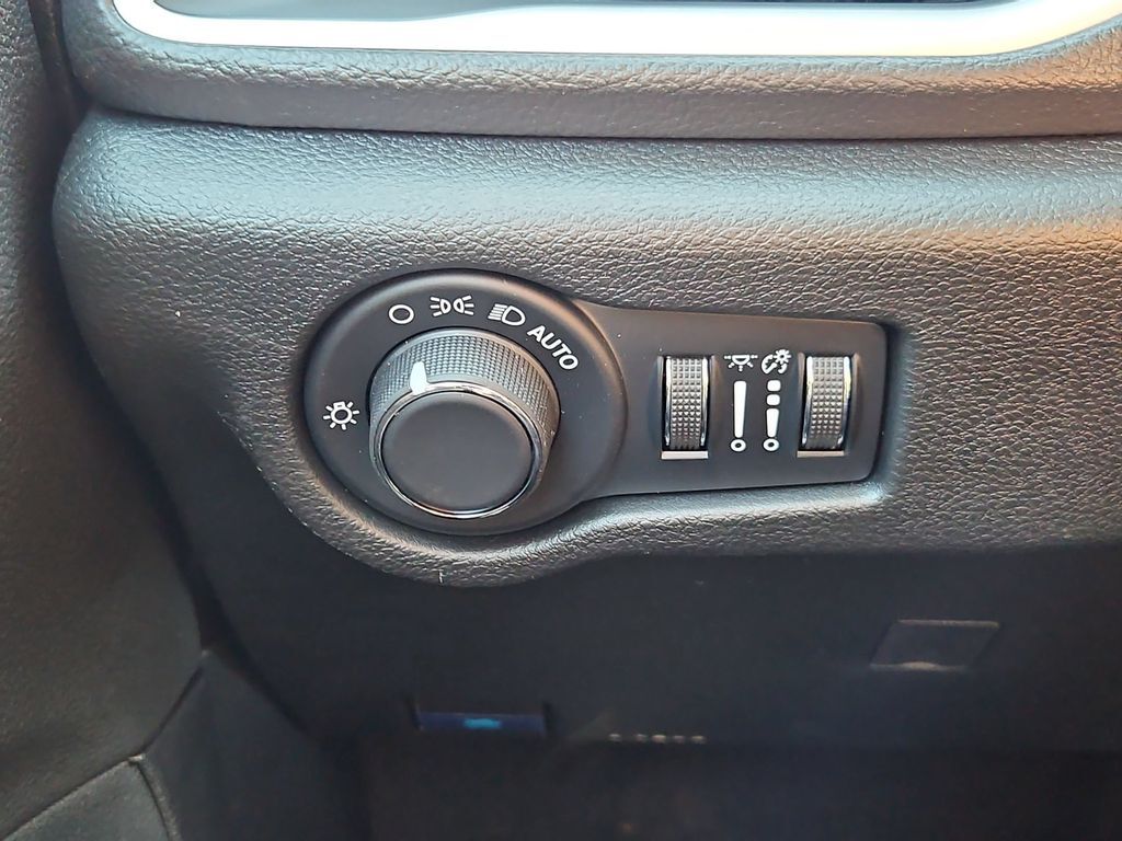 2027 Chrysler Pacifica Limited Portland OR