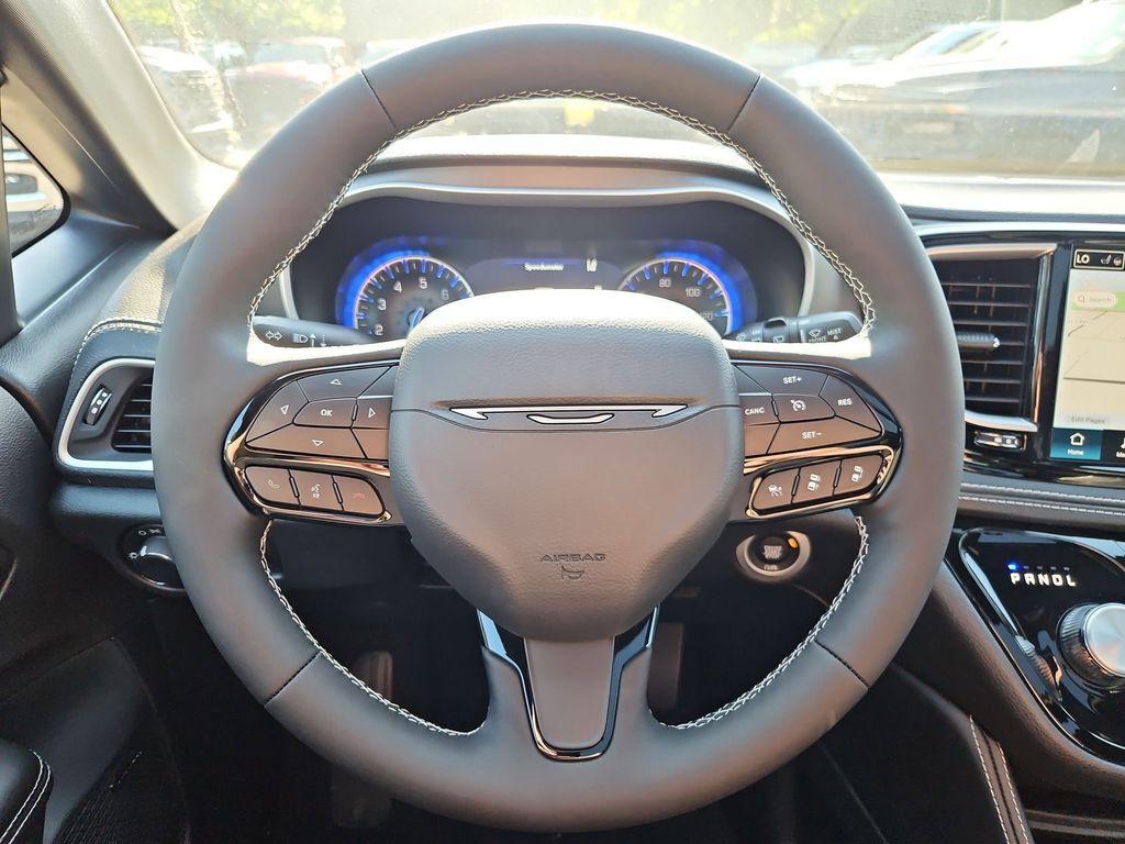 2027 Chrysler Pacifica Limited Portland OR
